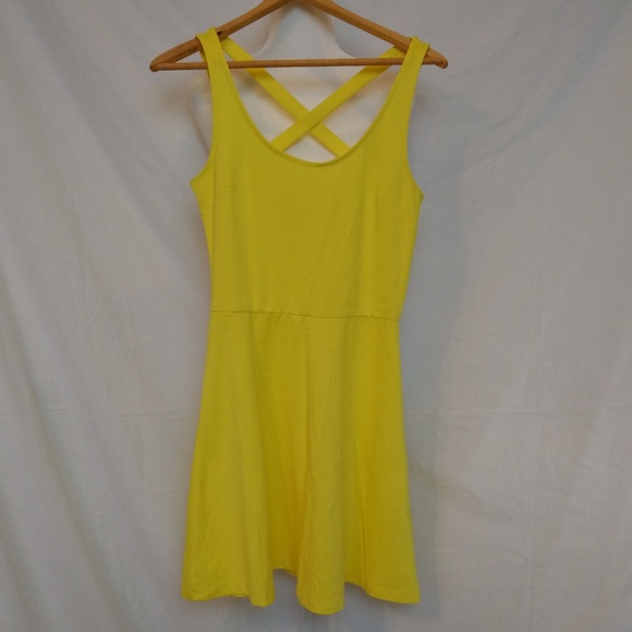 h and m yellow dress